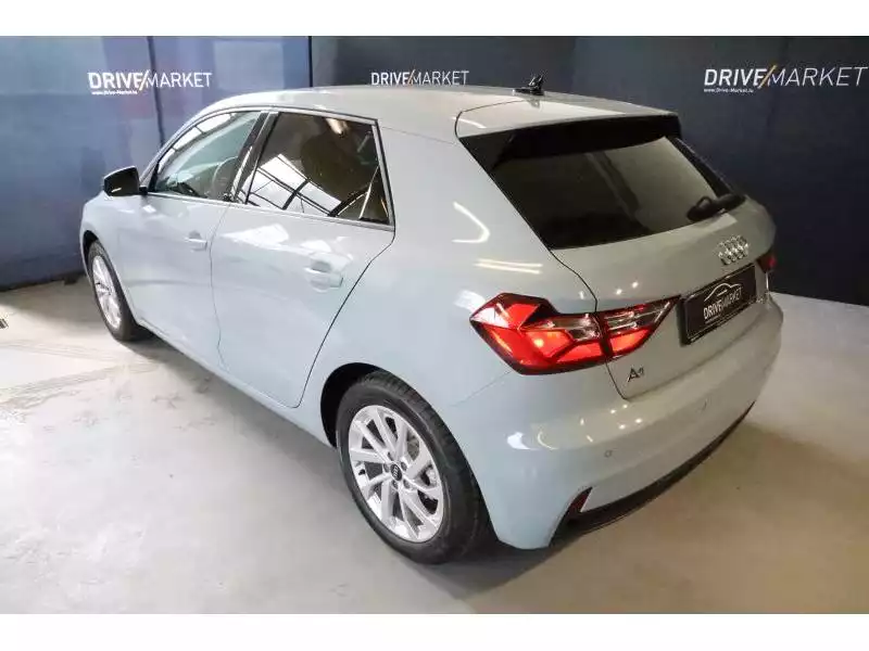 Audi A1 Advanced - Photo 1