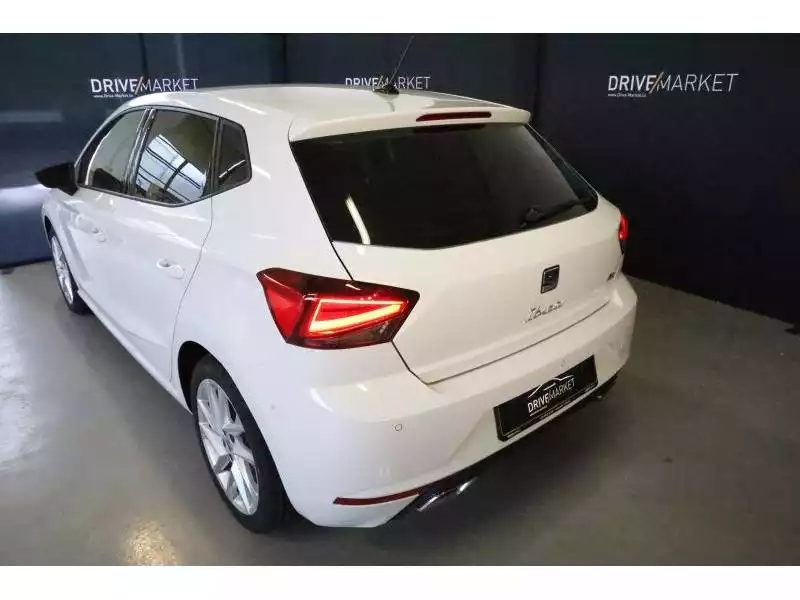 SEAT Ibiza FR - Photo 1