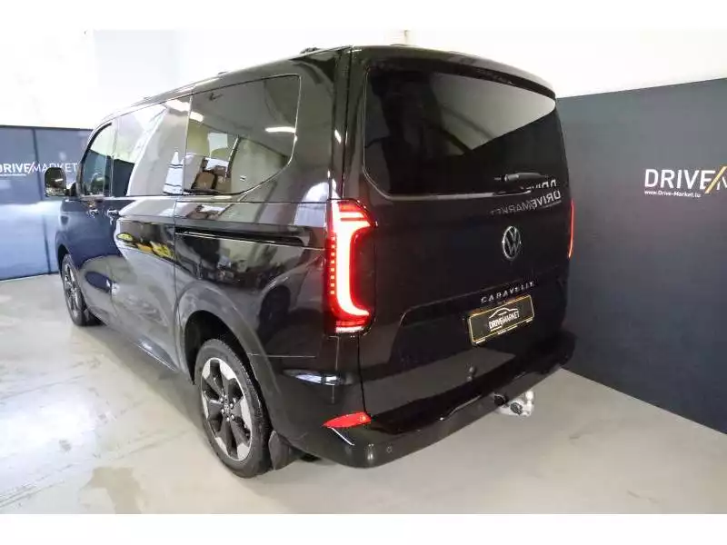 Volkswagen T7 Caravelle Style Court - Photo 1