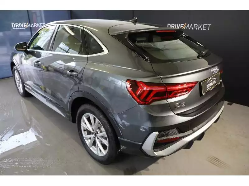 Audi Q3 Sportback S line - Photo 1