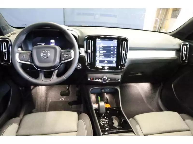 Volvo XC40 Dark - Photo 1