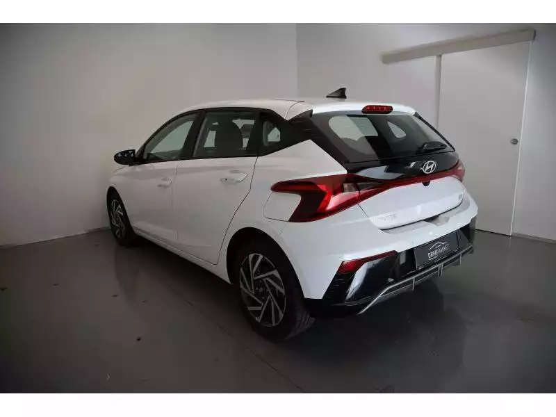 Hyundai i20 - Photo 1