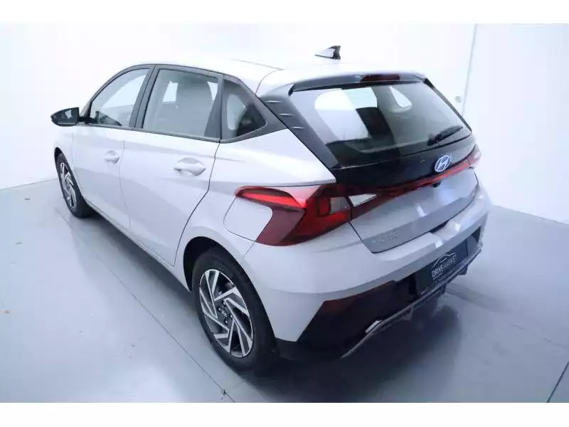Hyundai i20 - Photo 1