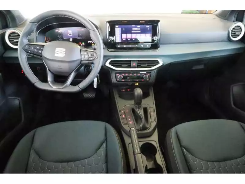 SEAT Ibiza Style - Photo 1