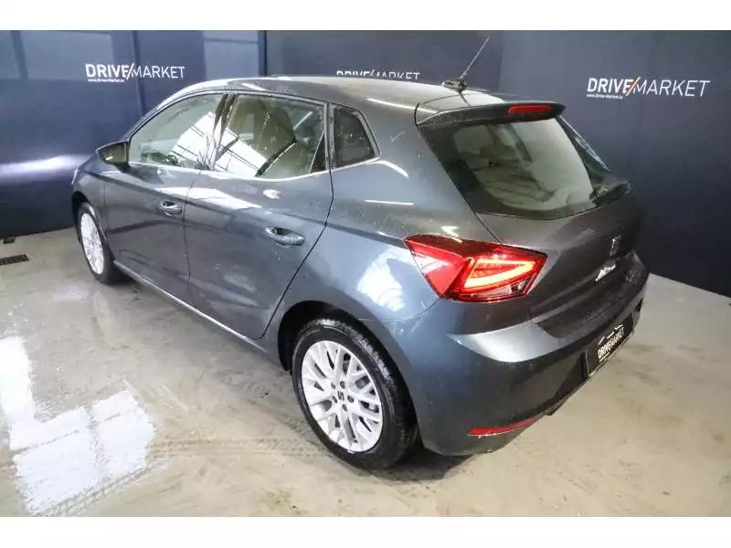 SEAT Ibiza Xcellence - Photo 1