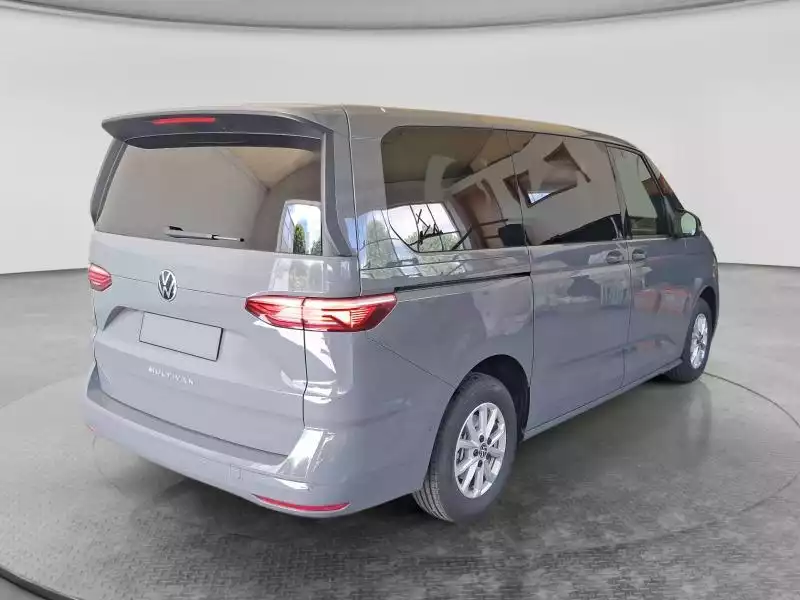 Volkswagen T7 Multivan Life LONG - Photo 1
