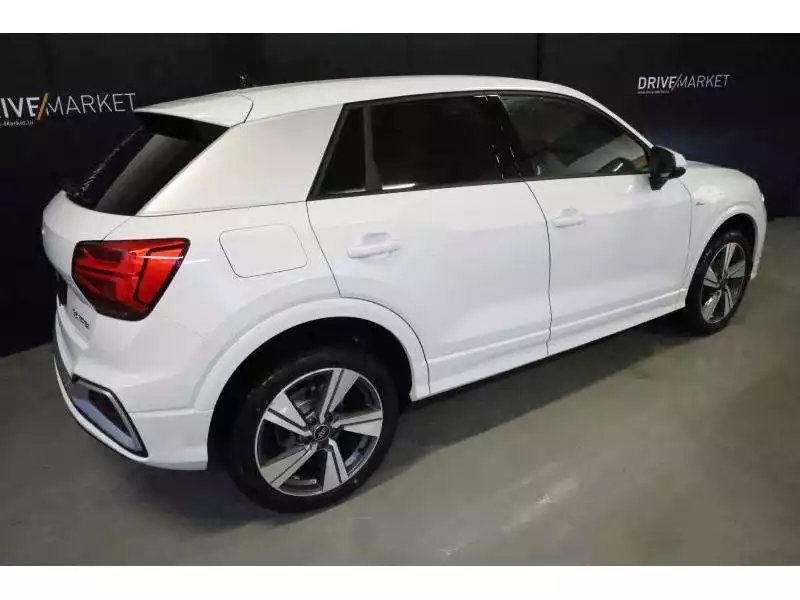 Audi Q2 S line - Photo 1