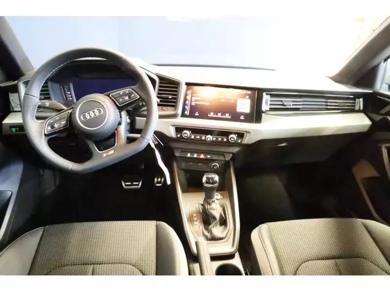 Audi A1 Advanced - Photo 1