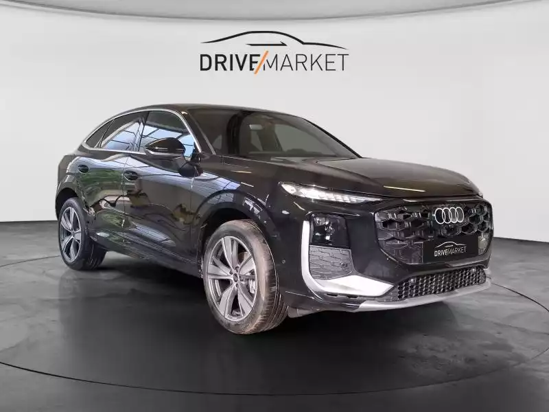 Audi Q3 Sportback - Photo 1