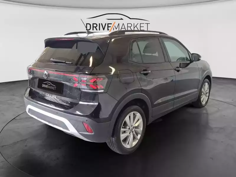 Volkswagen T-Cross Life - Photo 1
