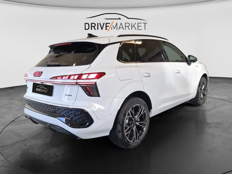 Audi Q3 Sportback QUATTRO - Photo 1