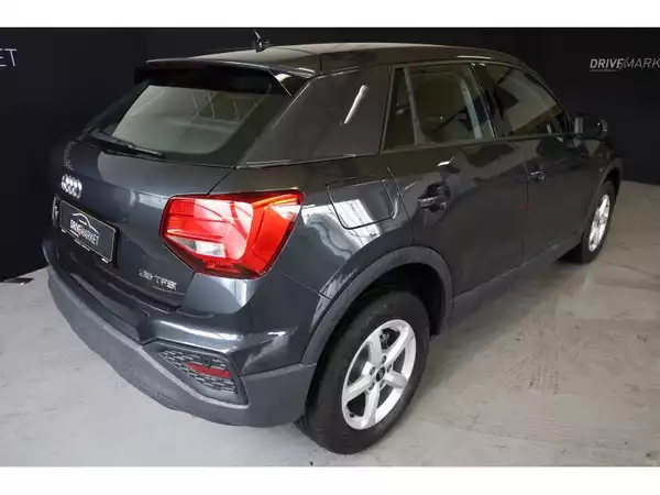 Audi Q2 35 TFSI S Tronic - Photo 2
