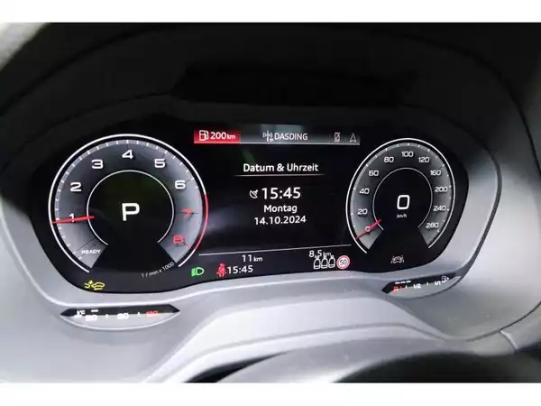 Audi Q2 35 TFSI S Tronic - Photo 3