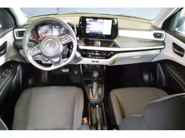 Suzuki Swift GL+ - Photo 2
