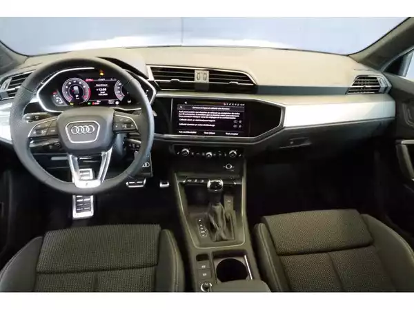 Audi Q3 Sportback - Photo 2