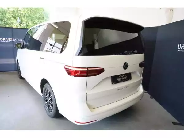 Volkswagen T7 Multivan Life LONG - Photo 2
