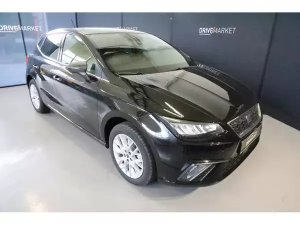 SEAT Ibiza XcEllence - Photo 1