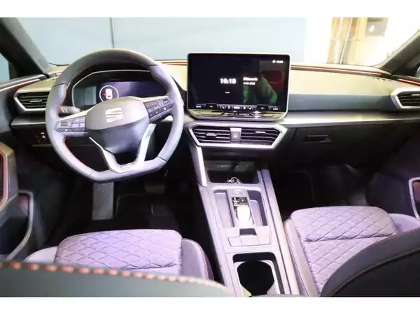 SEAT Leon FR - Photo 2