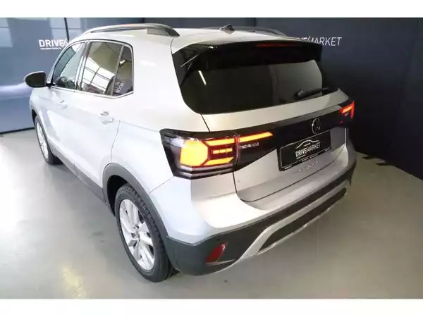 Volkswagen T-Cross Life - Photo 2