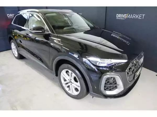 Audi Q5 S-Line - Photo 1