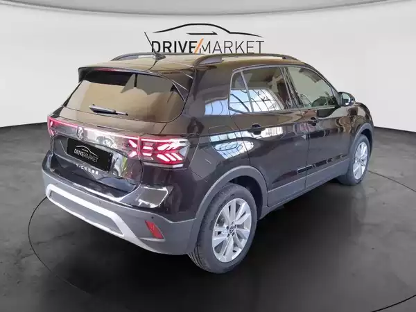 Volkswagen T-Cross Life - Photo 2