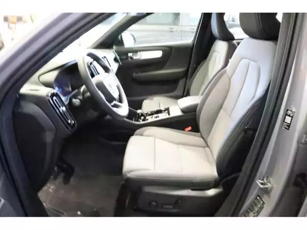 Volvo XC40 Dark - Photo 3