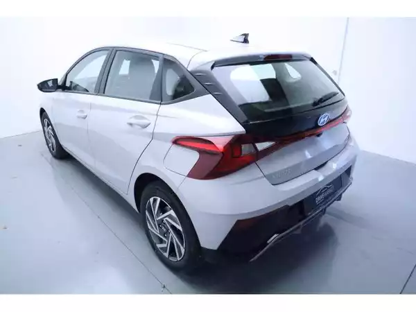 Hyundai i20 - Photo 2