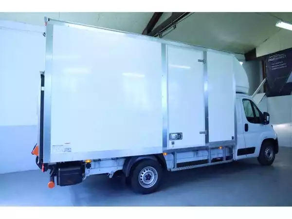 Citroën Jumper Cargo Box avec Hayon L4 3,5t - Photo 2