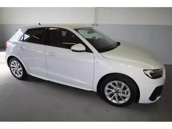 Audi A1 S-Line - Photo 1