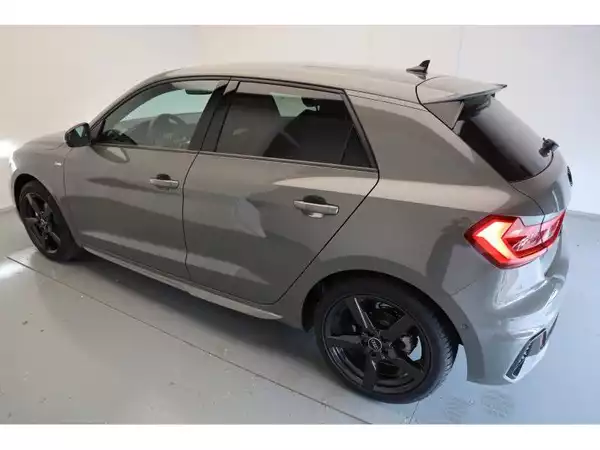 Audi A1 S Line - Photo 2