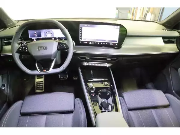 Audi Q3 Sportback - Photo 2