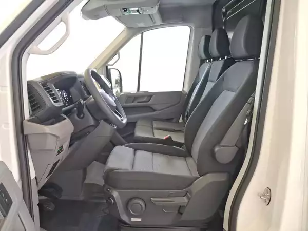 Volkswagen Crafter 35 L3H2 - Photo 3