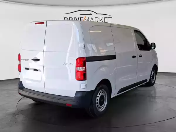 Citroën Jumpy M - Photo 2