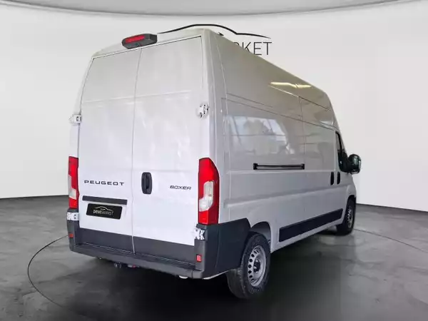 Peugeot Boxer 435 L3H3 - Photo 2