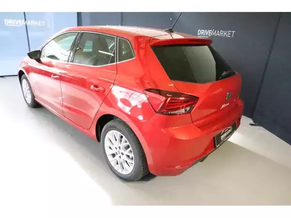 SEAT Ibiza XcEllence - Photo 2