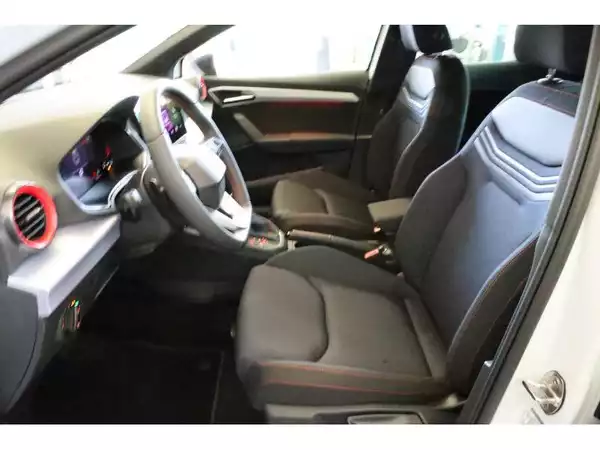 SEAT Ibiza FR - Photo 3