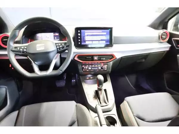 SEAT Ibiza FR - Photo 2