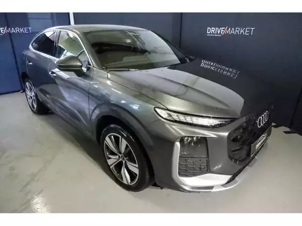 Audi Q3 Sportback - Photo 1