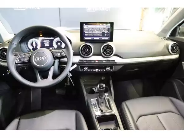 Audi Q2 S line - Photo 2