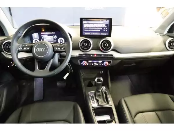 Audi Q2 S line - Photo 2