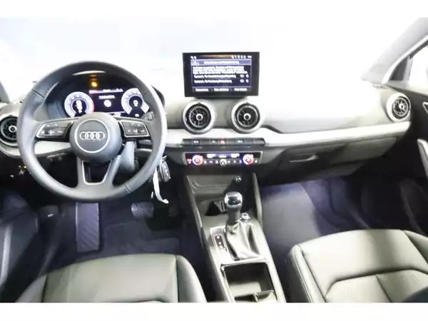 Audi Q2 S line - Photo 2