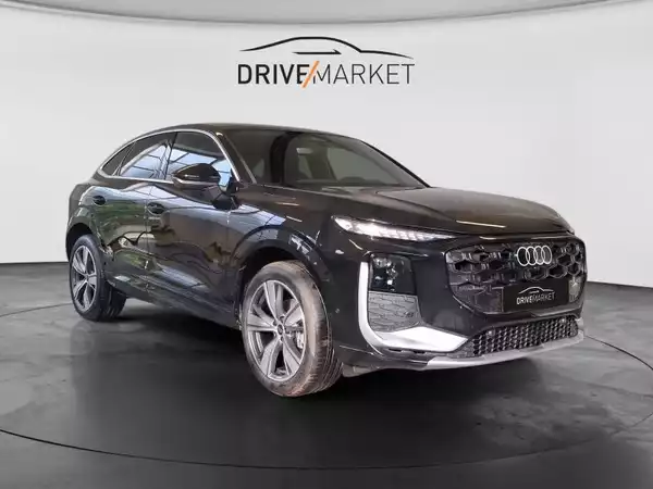 Audi Q3 Sportback - Photo 2