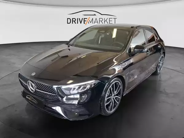 Mercedes-Benz A 200 AMG Line - Photo 1