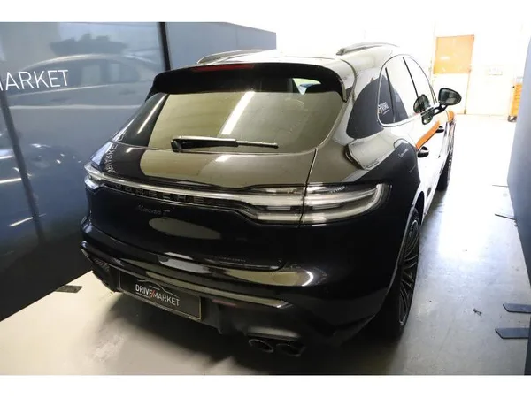 Porsche Macan T - Photo 2