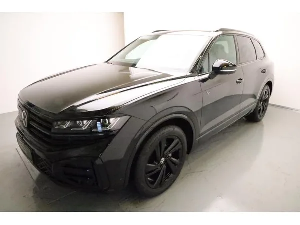 Volkswagen Touareg R-Line - Photo 1