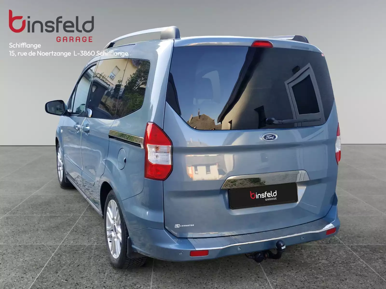 Ford Tourneo Courier 1.0 EcoBoost Titanium - Photo 1