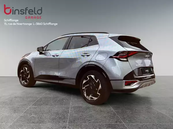 Kia Sportage GT Line PHEV AWD - Photo 2