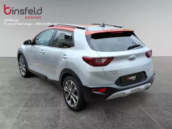 Kia Stonic Fusion 1.4 6AT ISG - Photo 2