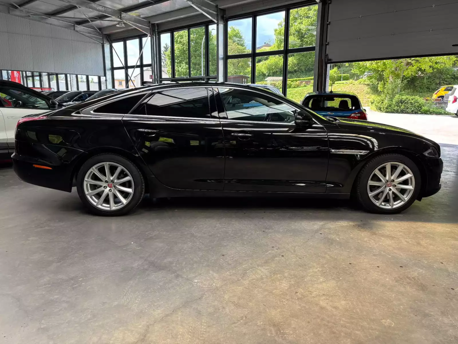 Jaguar XJ V6 3.0 Diesel 300HP - Photo 1
