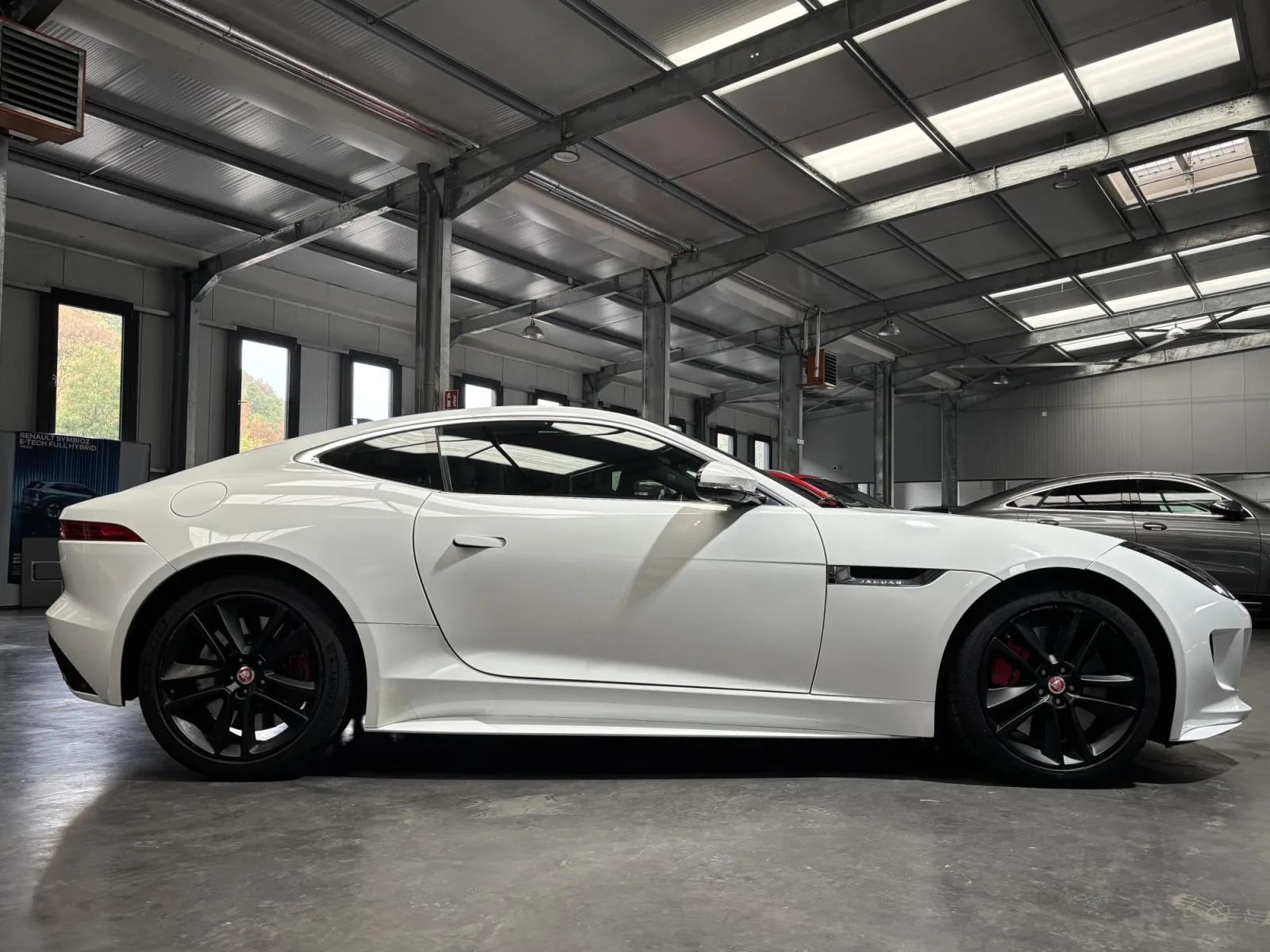 Jaguar F-Type 3.0L SC V6 AWD S - Photo 1